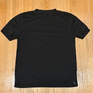 Black Vuori Men's Workout Shirt